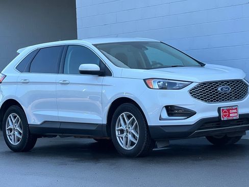 Used 2024 Ford Edge SEL image 10