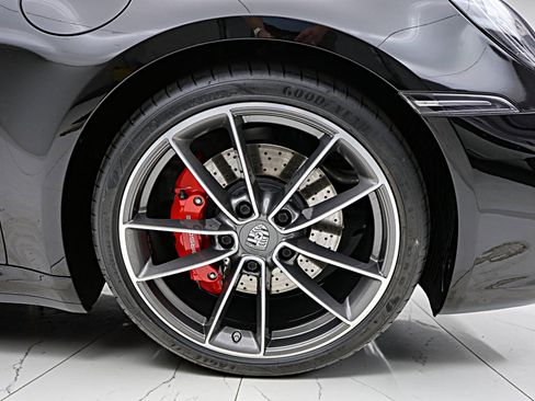 Used 2020 Porsche 911 Carrera 4S AWD/4WD image 51