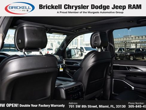 Used 2025 Jeep Wagoneer Series II w/ Convenience Group I AWD/4WD image 20