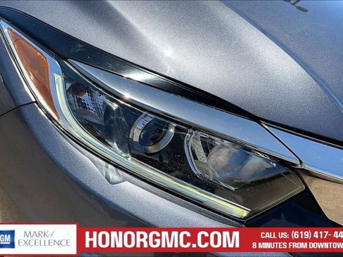 Used 2022 Honda HR-V LX image 35