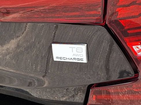 Used 2023 Volvo S60 T8 Plus AWD/4WD image 34