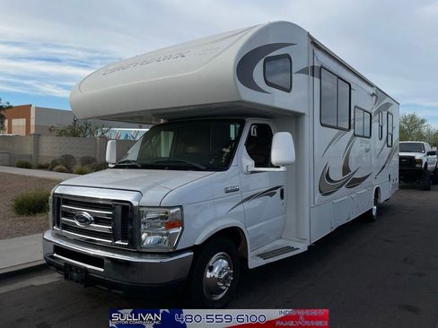 Used 2013 Ford E-450 and Econoline 450 Super Duty w/ Motorhome Prep Pkg image 1
