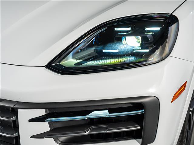 Certified 2026 Porsche Cayenne Coupe AWD/4WD image 12