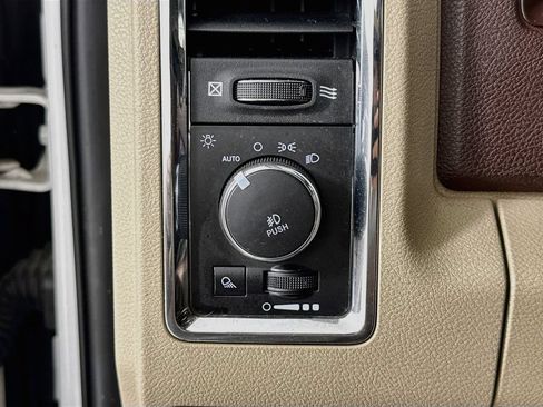 Used 2017 RAM 3500 Laramie Longhorn w/ Cold Weather Group AWD/4WD image 10