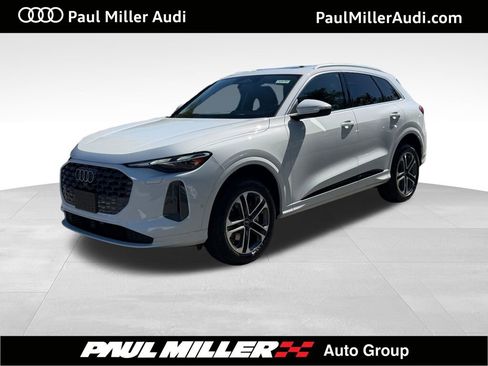 New 2026 Audi Q5 Premium AWD/4WD image 1