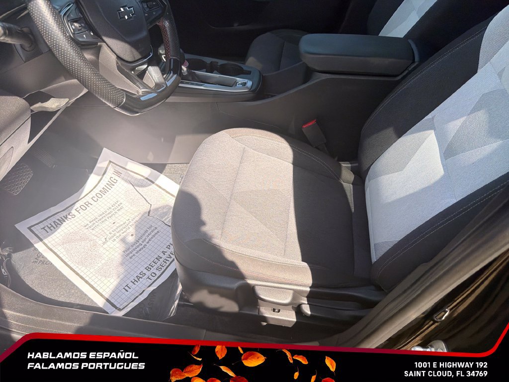 Used 2024 Chevrolet Trax RS FWD image 16