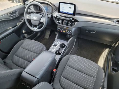 Certified 2023 Ford Escape Active AWD/4WD image 39
