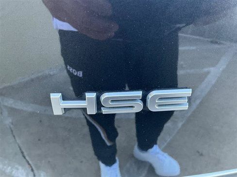 Used 2016 Land Rover Range Rover HSE AWD/4WD image 22