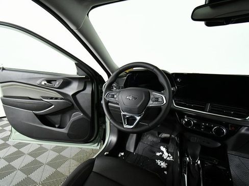 New 2026 Chevrolet Trax ACTIV w/ Driver Confidence Package image 19