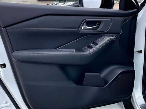 New 2026 Nissan Rogue Dark Armor FWD image 16