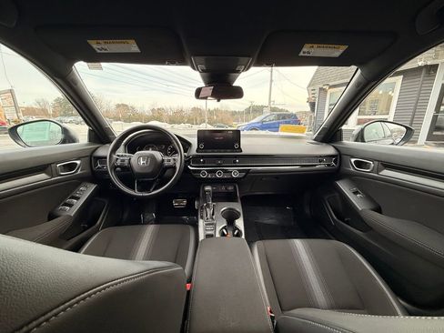 Used 2023 Honda Civic Sport image 17