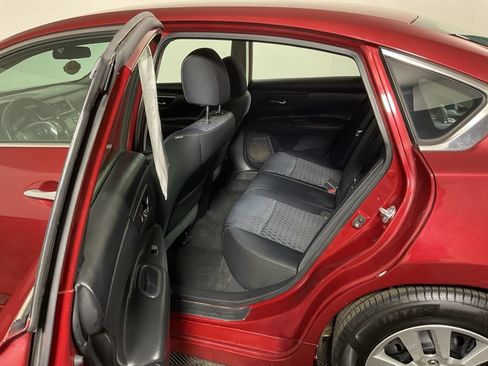 Used 2016 Nissan Altima 2.5 S w/ Power Driver Seat Package FWD image 28
