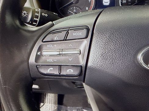 Used 2021 Hyundai Kona SEL FWD image 14