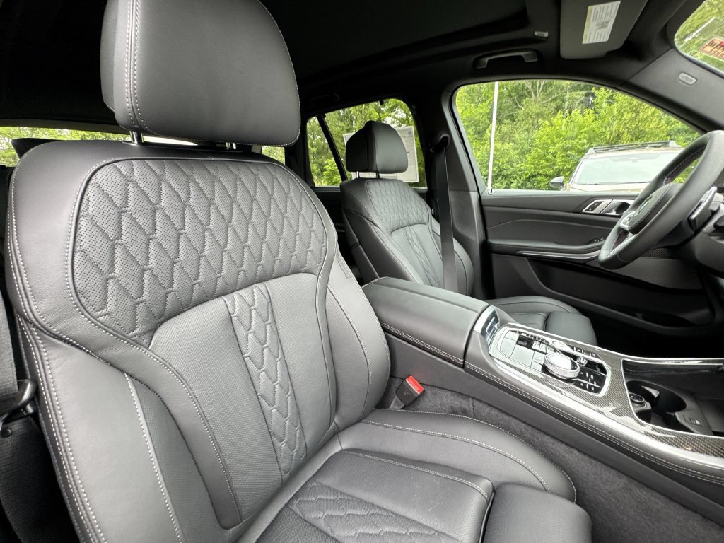Used 2026 BMW X5 M60i w/ Executive Package AWD/4WD image 27