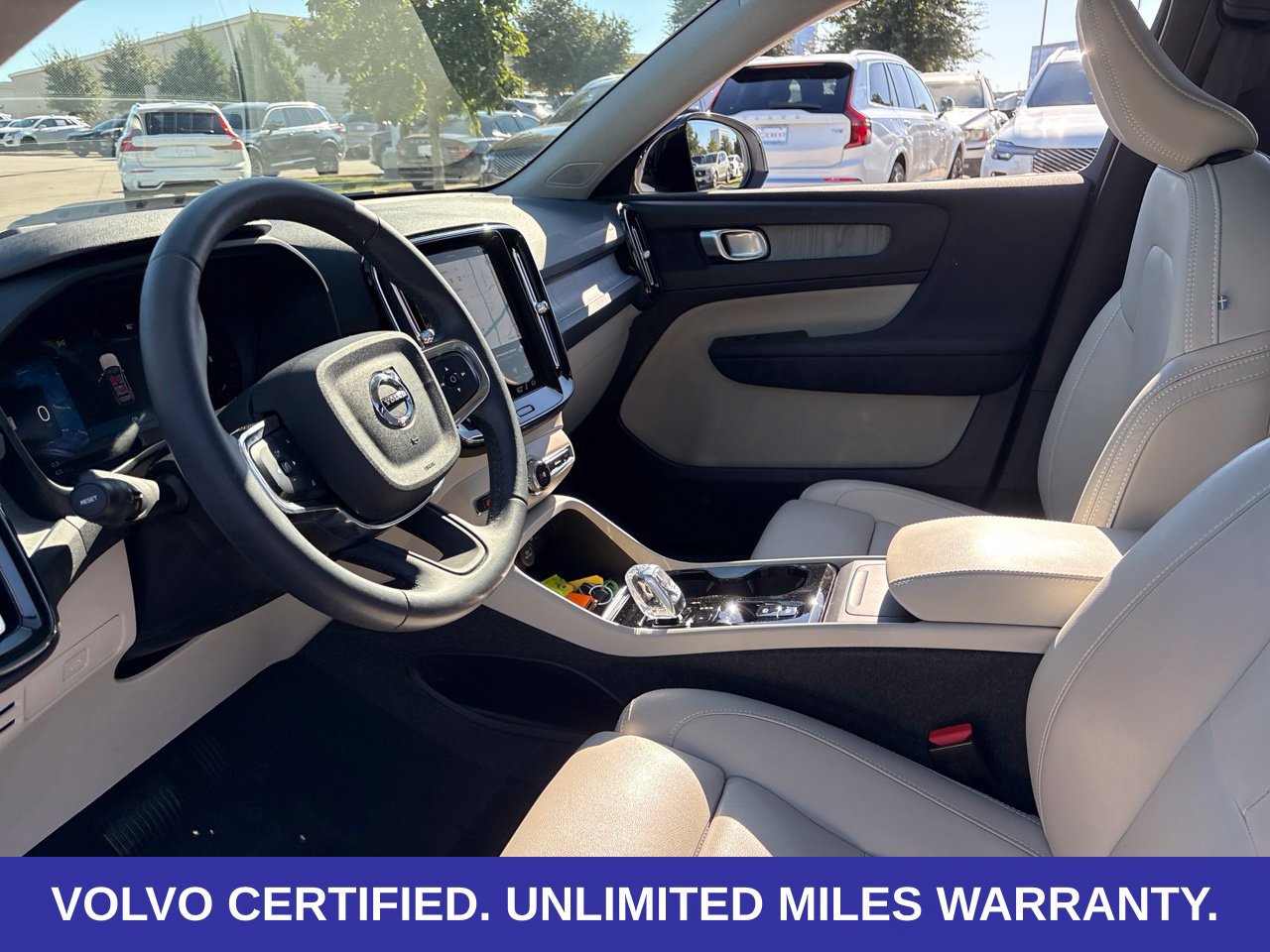 Certified 2024 Volvo XC40 B5 Plus w/ Protection Package Premier AWD/4WD image 21