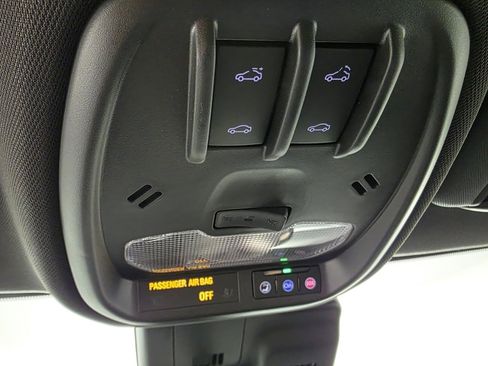 New 2026 Chevrolet Trax RS w/ Sunroof Package image 24