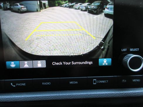 Used 2025 Honda CR-V EX image 9