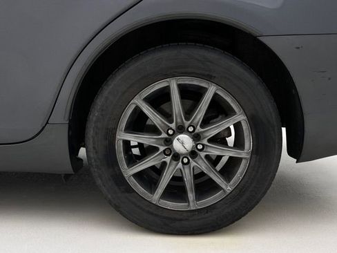 Used 2007 Toyota Camry LE FWD image 25