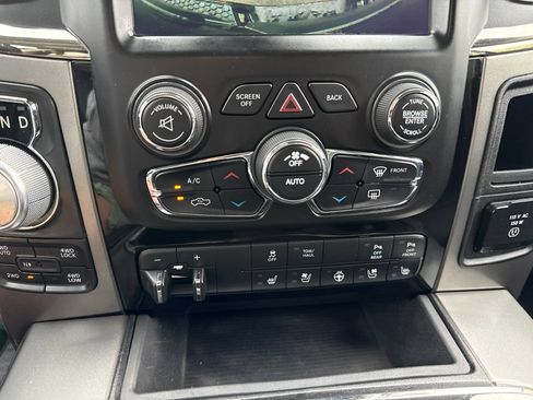 Used 2018 RAM 1500 Sport w/ Quick Order Package 26Q Night AWD/4WD image 32