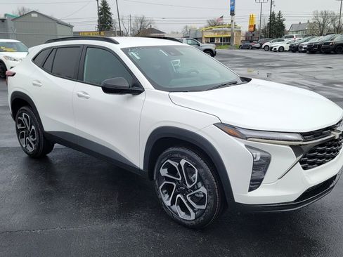 New 2026 Chevrolet Trax RS image 16