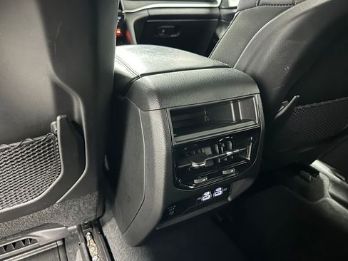 Used 2025 Jeep Grand Cherokee Altitude AWD/4WD image 41