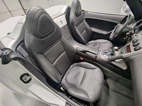 Used 2007 Pontiac Solstice Convertible w/ Premium Package image 15