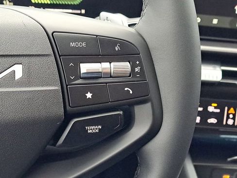 New 2026 Kia Sportage EX image 10