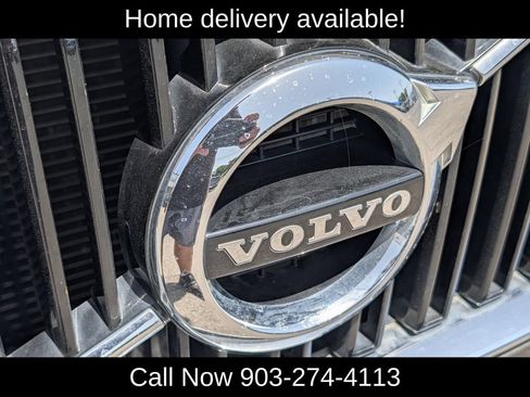 Used 2018 Volvo XC90 T6 Momentum w/ Momentum Plus Package AWD/4WD image 36