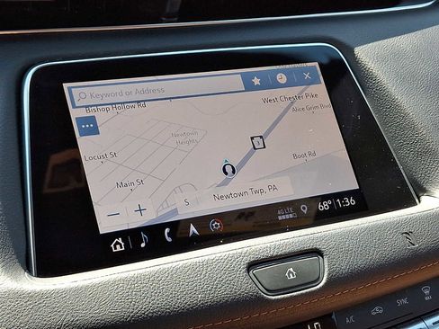 Used 2019 Cadillac XT4 Sport AWD/4WD image 31
