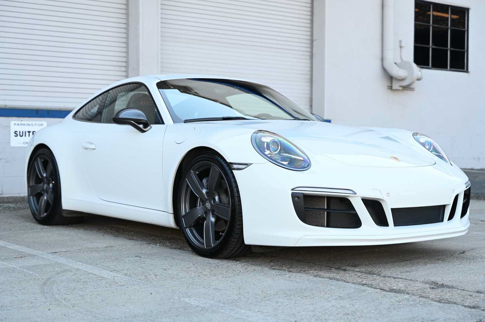 Used 2018 Porsche 911 Carrera T RWD image 2