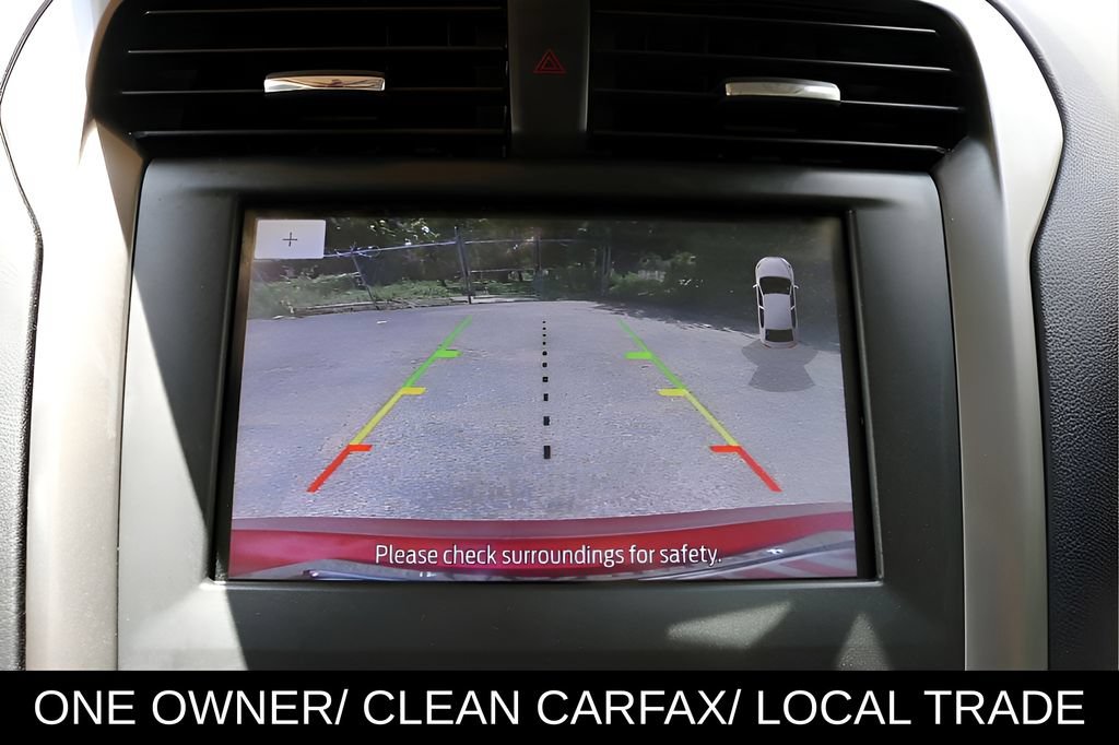 Used 2020 Ford Fusion SE FWD image 21