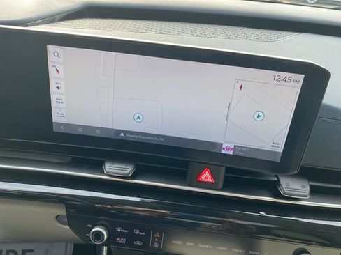 Used 2025 Kia Carnival SX Prestige image 37