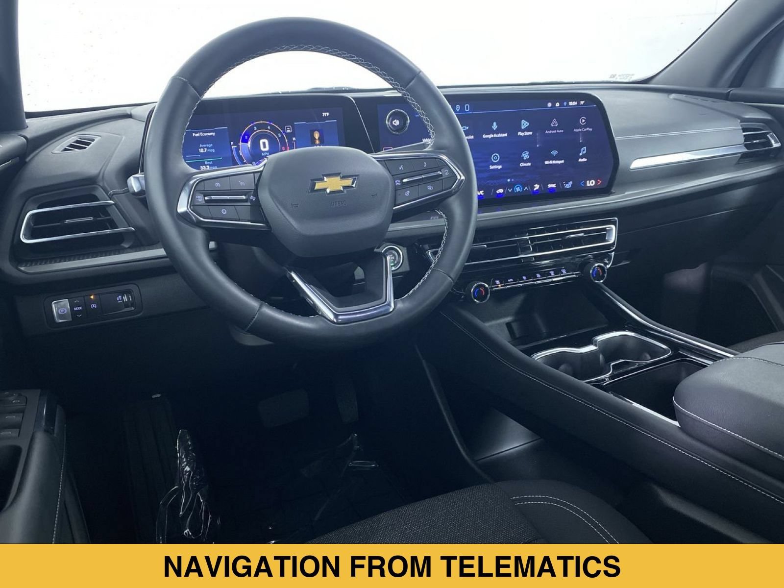 Certified 2026 Chevrolet Traverse LT FWD image 2