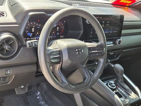 Certified 2024 Chevrolet Colorado Trail Boss w/ Technology Package image 18