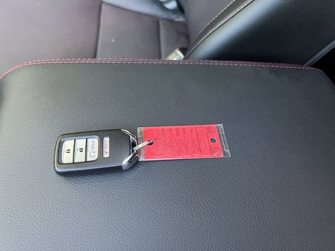 Used 2025 Honda Ridgeline Black Edition image 30