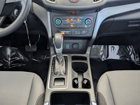 Used 2018 Ford Escape S image 19