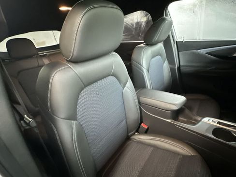 Used 2024 Buick Envista Preferred w/ Convenience I Package FWD image 27