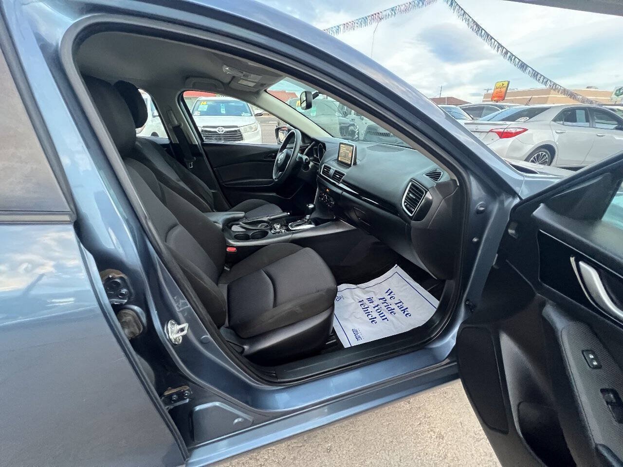 Used 2015 MAZDA MAZDA3 i Sport FWD image 11