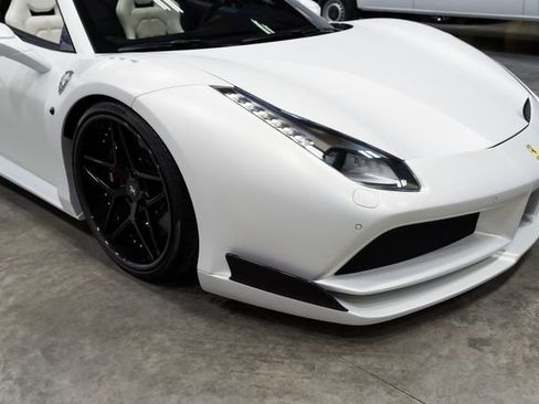 Used 2017 Ferrari 488 Spider RWD image 11