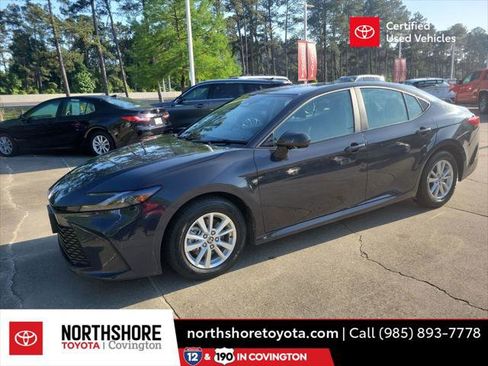 Used 2025 Toyota Camry LE FWD image 1