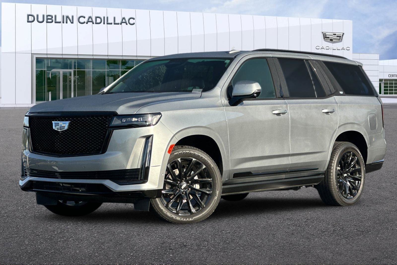 Used 2023 Cadillac Escalade Sport Platinum w/ LPO, ONYX Package AWD/4WD image 8