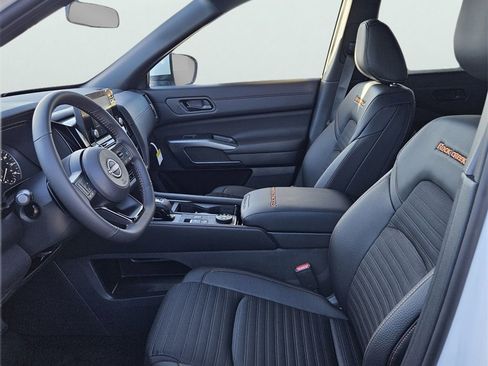 New 2025 Nissan Pathfinder Rock Creek image 10
