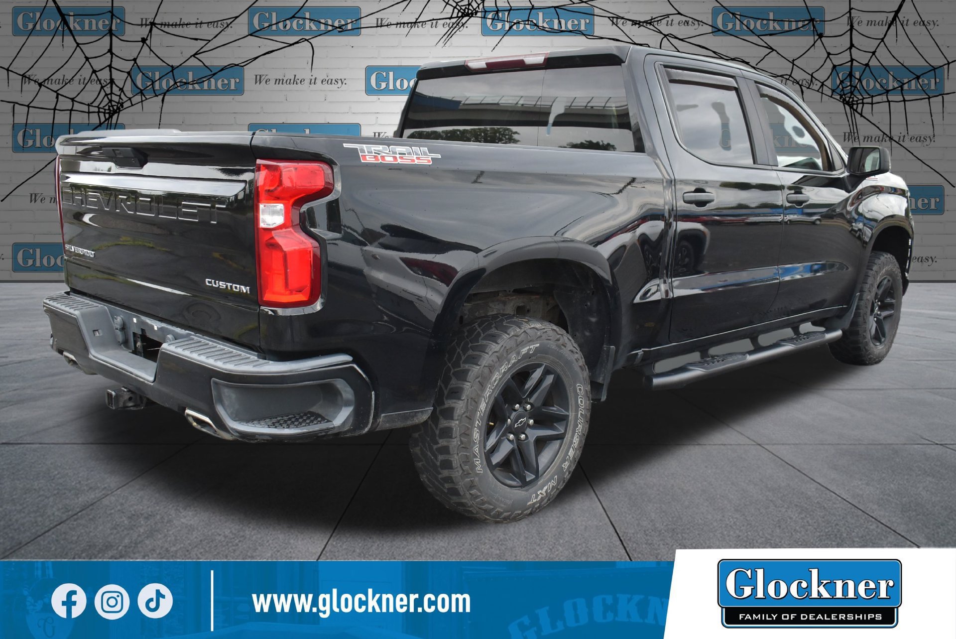 Used 2019 Chevrolet Silverado 1500 Custom Trail Boss w/ Custom Convenience Package AWD/4WD image 6
