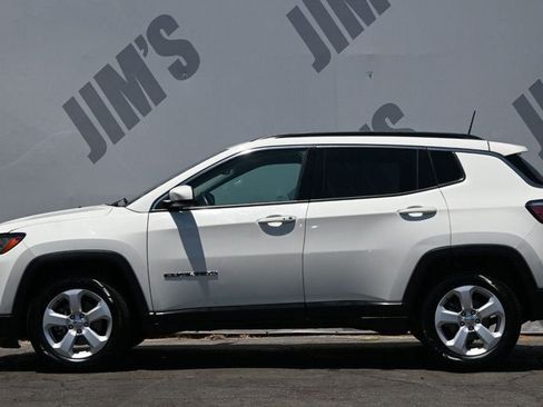 Used 2019 Jeep Compass Latitude FWD image 8