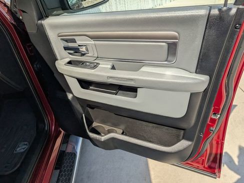 Used 2018 RAM 1500 Big Horn AWD/4WD image 38