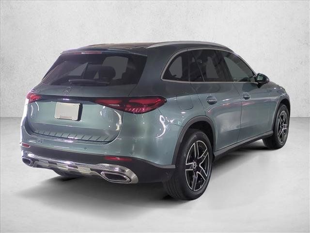 Used 2026 Mercedes-Benz GLC 300 image 5