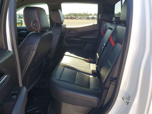 Used 2023 Chevrolet Colorado Z71 w/ Z71 Convenience Package 2 image 23