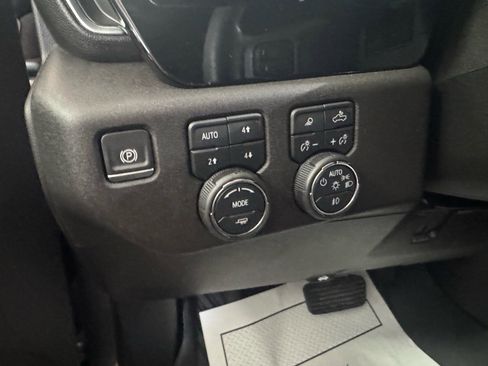 Used 2024 Chevrolet Silverado 2500 LT w/ Texas Edition image 14