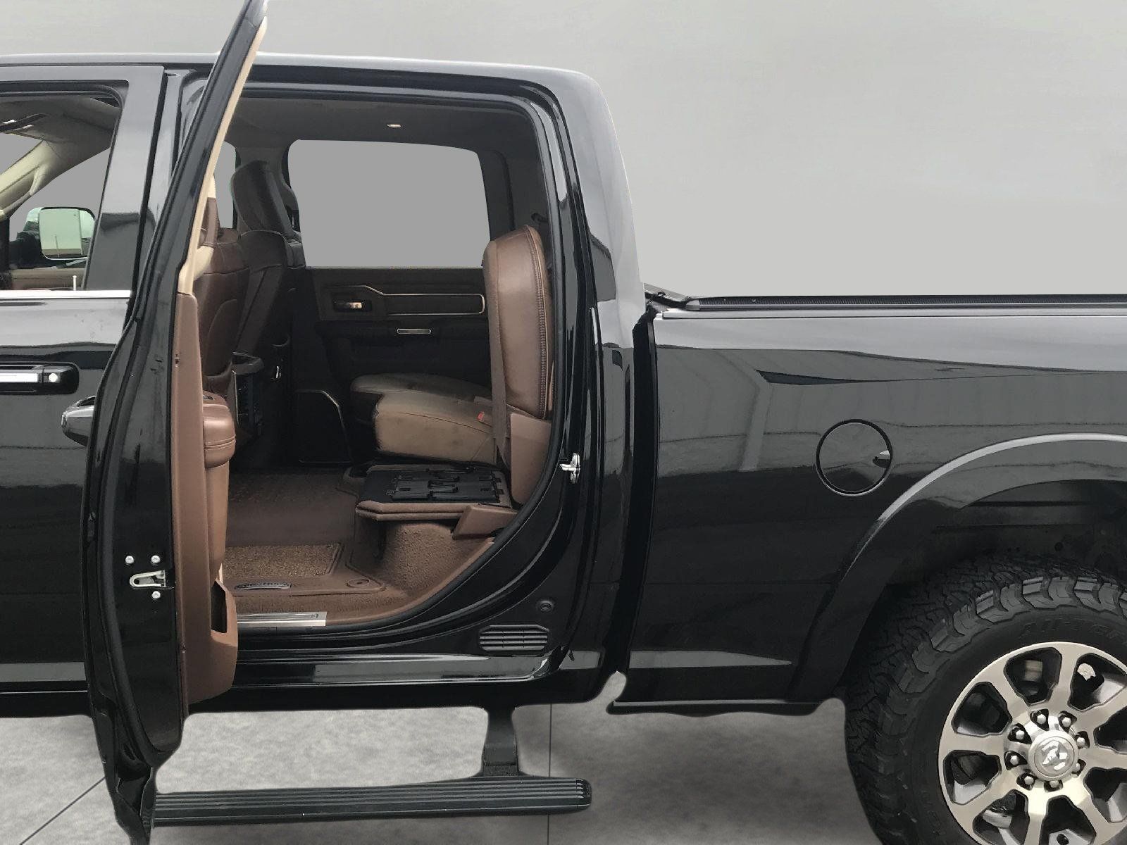 Used 2021 RAM 2500 Limited AWD/4WD image 27