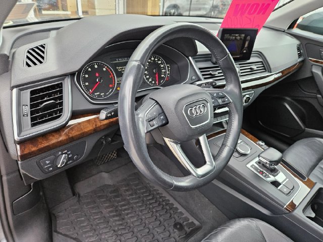 Used 2018 Audi Q5 2.0T Premium w/ Convenience Package AWD/4WD image 19